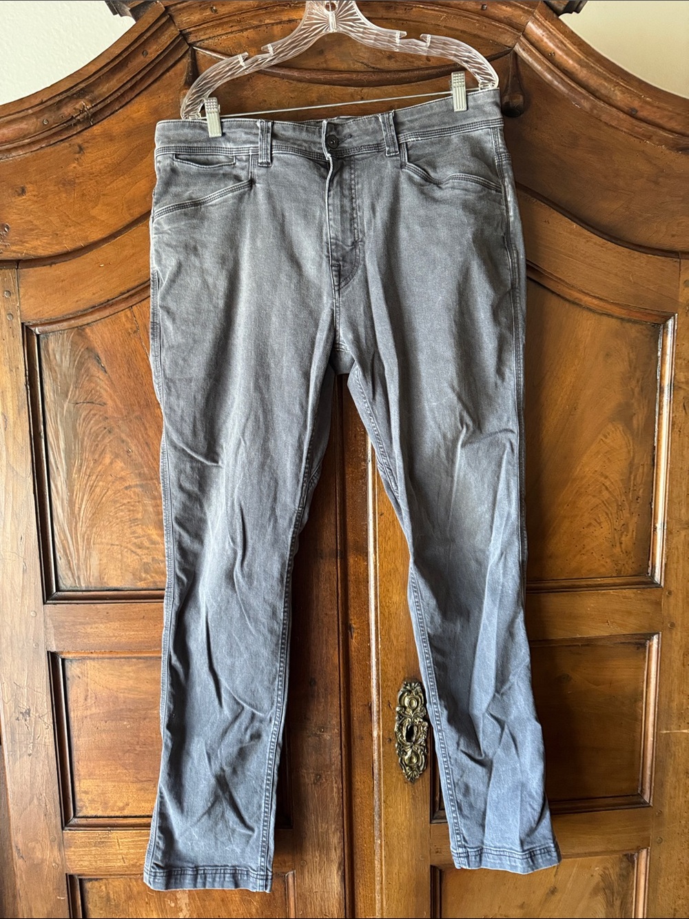 Prana Men's Slim Straight Jeans — Washed Gray